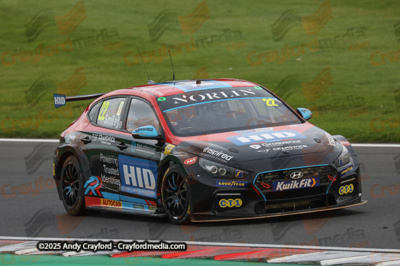 BTCC-Brands-Hatch-051025-R3011