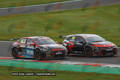 BTCC-Brands-Hatch-051025-R3015