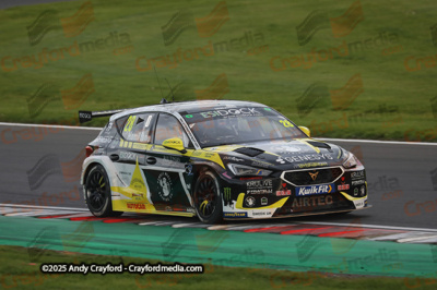 BTCC-Brands-Hatch-051025-R3022