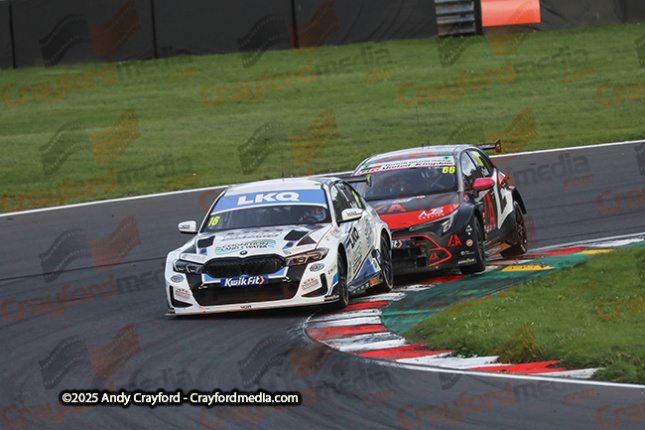 BTCC-Brands-Hatch-051025-R3035