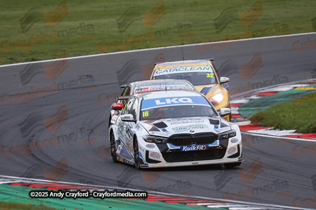 BTCC-Brands-Hatch-051025-R3053