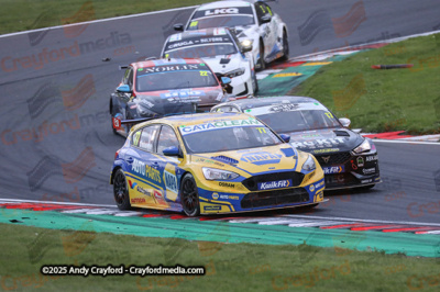 BTCC-Brands-Hatch-051025-R3060