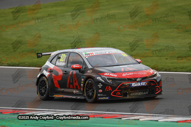 BTCC-Brands-Hatch-051025-R307