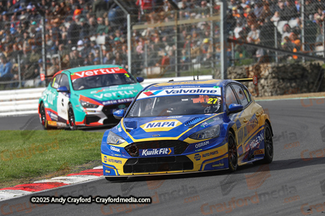 BTCC-Brands-Hatch-051025-R29-1