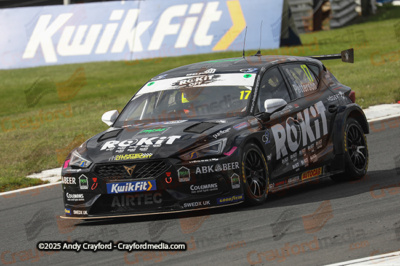 BTCC-Brands-Hatch-051025-R29-10