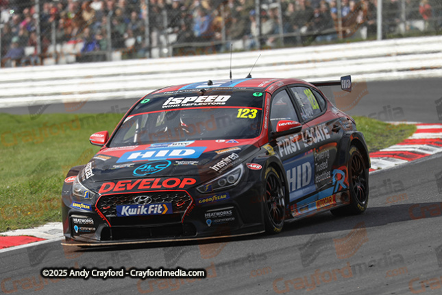 BTCC-Brands-Hatch-051025-R29-5