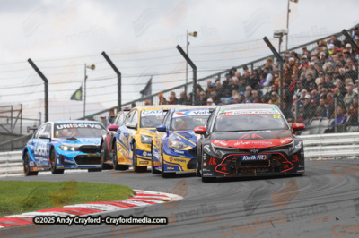 BTCC-Brands-Hatch-051025-R29-86
