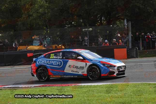 BTCC-Brands-Hatch-051025-R28-19