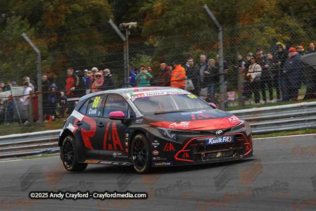 BTCC-Brands-Hatch-051025-R28-26