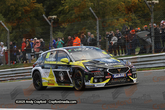 BTCC-Brands-Hatch-051025-R28-27