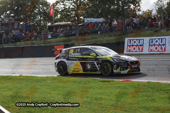 BTCC-Brands-Hatch-051025-R28-36