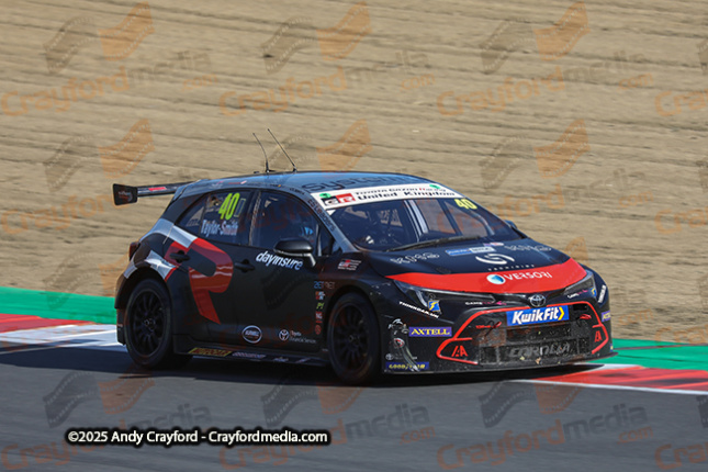 BTCC-Brands-Hatch-051025-R28-76