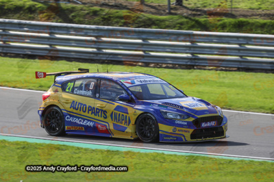 BTCC-Brands-Hatch-051025-R28-99