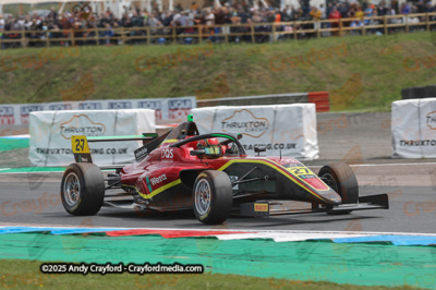 F4-Thruxton-080625-R12-16