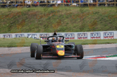 F4-Thruxton-080625-R12-2