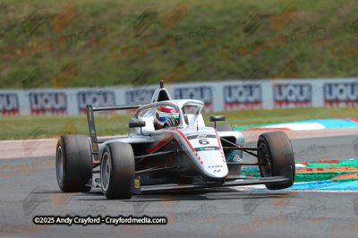 F4-Thruxton-080625-R12-20