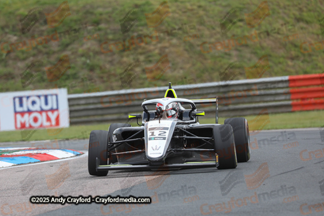 F4-Thruxton-080625-R12-44