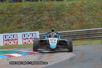 F4-Thruxton-080625-R12-45