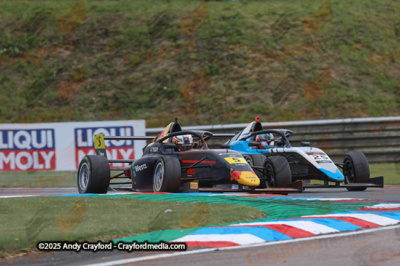F4-Thruxton-080625-R12-68