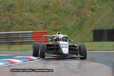 F4-Thruxton-080625-R12-73
