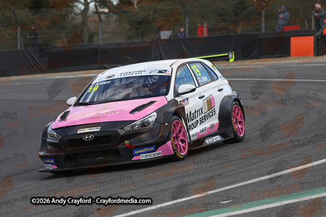 TCR-UK-Brands-Hatch-050426-R3-10
