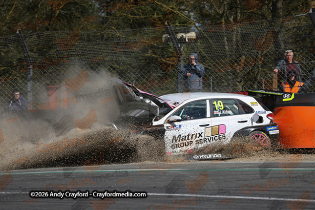 TCR-UK-Brands-Hatch-050426-R3-21