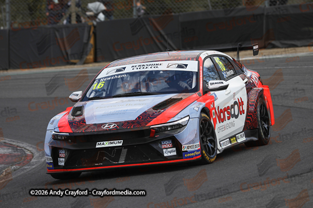 TCR-UK-Brands-Hatch-050426-R3-5