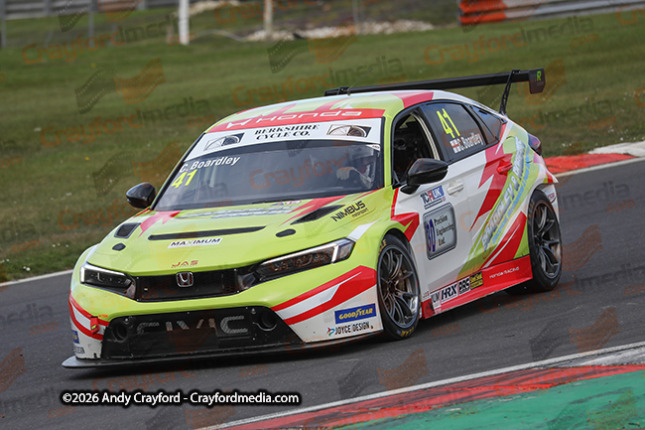 TCR-UK-Brands-Hatch-050426-R2-21