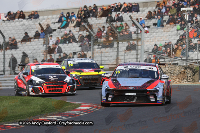 TCR-UK-Brands-Hatch-050426-R2-45
