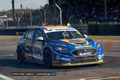 BTCC-Thruxton-260726-R15-1