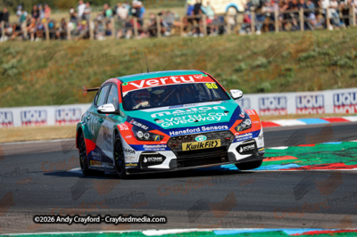 BTCC-Thruxton-260726-R15-131