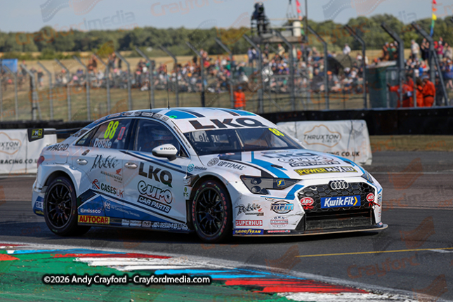 BTCC-Thruxton-260726-R15-24