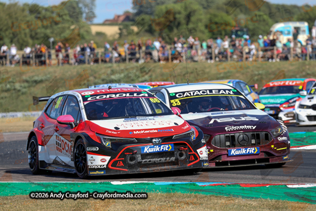 BTCC-Thruxton-260726-R15-37