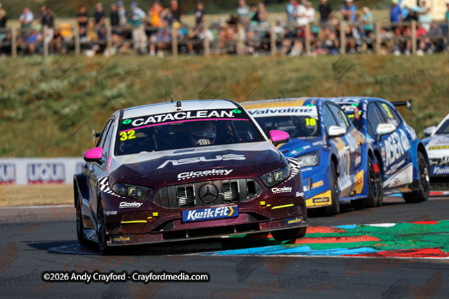 BTCC-Thruxton-260726-R15-77