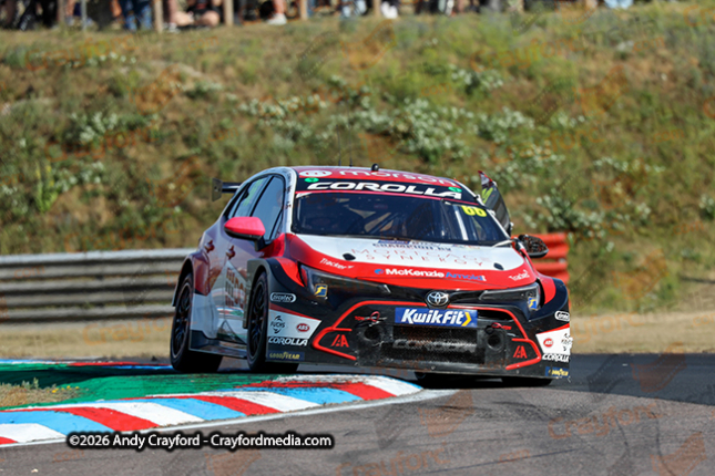 BTCC-Thruxton-260726-R15-93