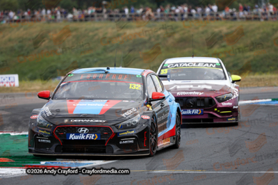 BTCC-Thruxton-260726-R14-136