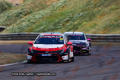 BTCC-Thruxton-260726-R14-19