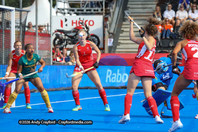 Womens-England-v-South-Africa-160826-12