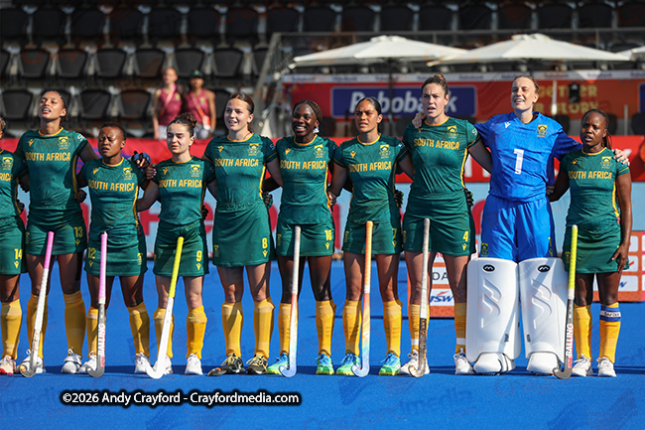 Womens-England-v-South-Africa-160826-4