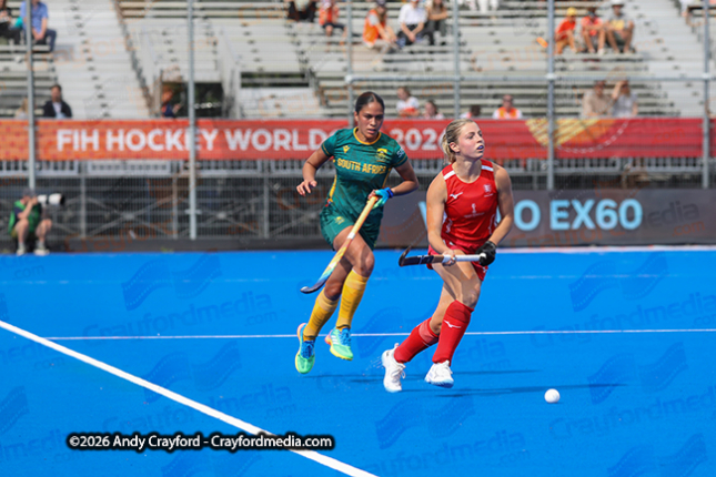 Womens-England-v-South-Africa-160826-45