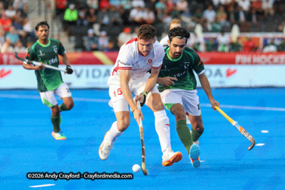Mens-England-v-Pakistan-150826-12