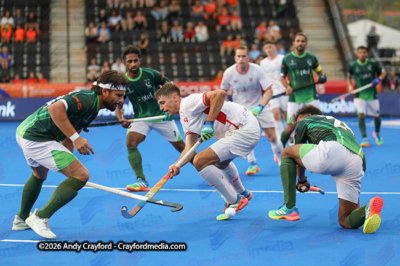 Mens-England-v-Pakistan-150826-31