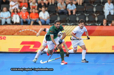 Mens-England-v-Pakistan-150826-7