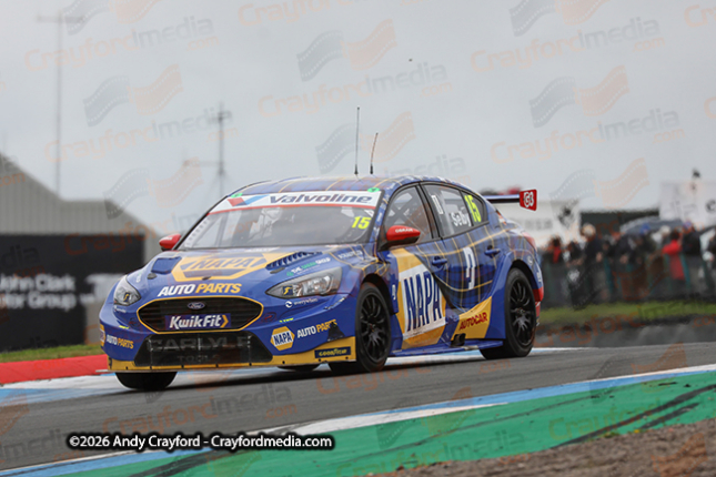 BTCC-Knockhill-090826-R17-14
