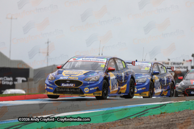 BTCC-Knockhill-090826-R17-15