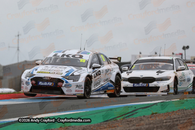 BTCC-Knockhill-090826-R17-19