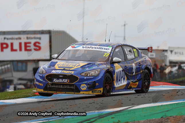 BTCC-Knockhill-090826-R17-32