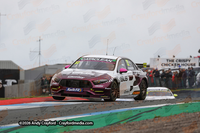 BTCC-Knockhill-090826-R17-45