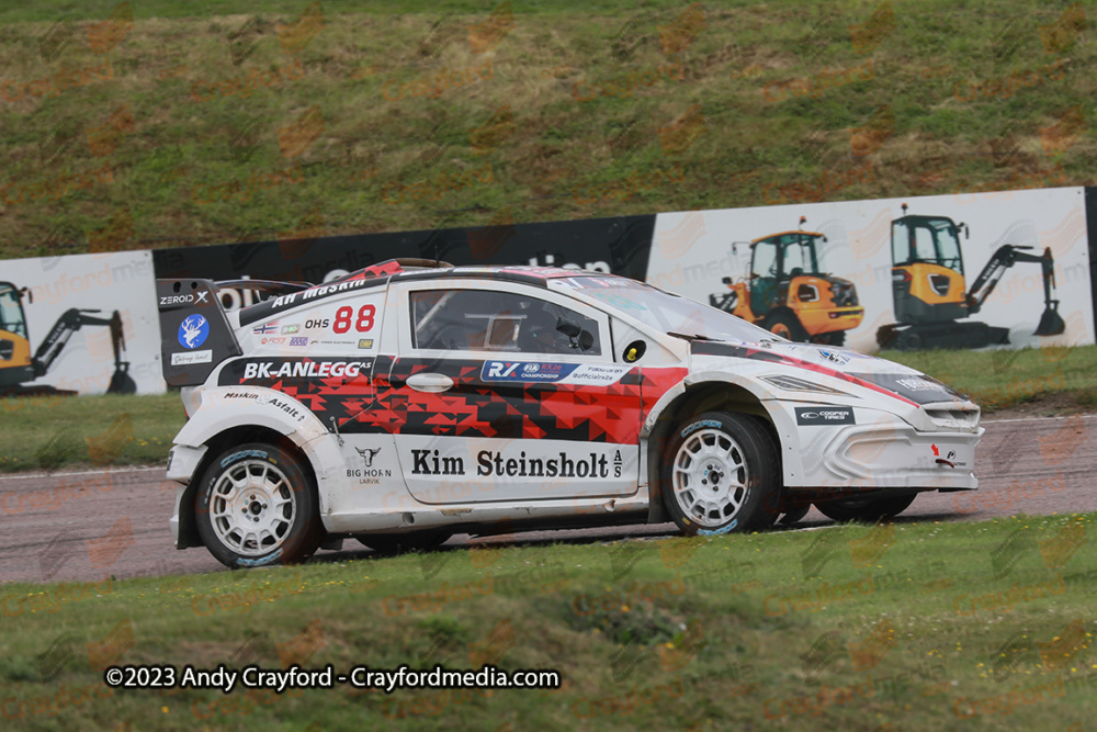 RX2e-Lydden-Hill-2023-QP-14