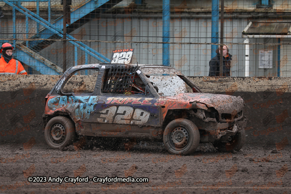 JUNIORBANGERS-Kings-Lynn-301223-24